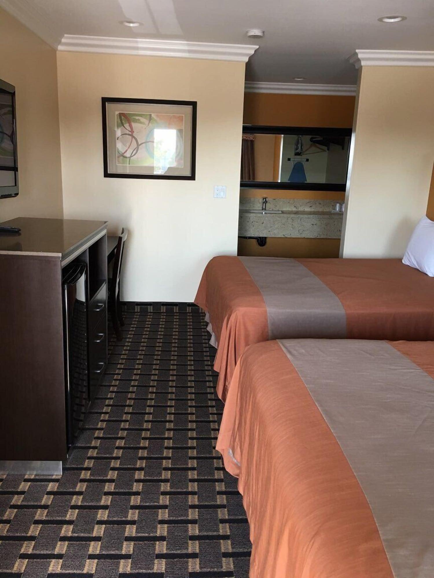 Ontario Inn & Suites Montclair Exteriér fotografie