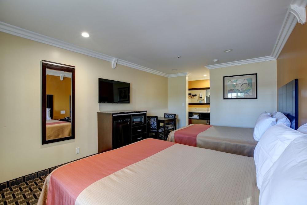 Ontario Inn & Suites Montclair Exteriér fotografie